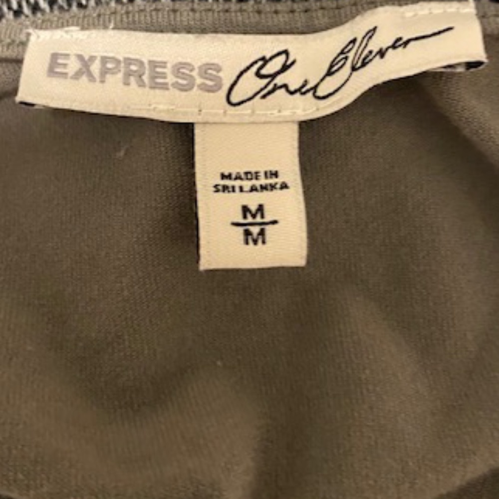 Express Halter Bodysuit - Picture 3 of 3